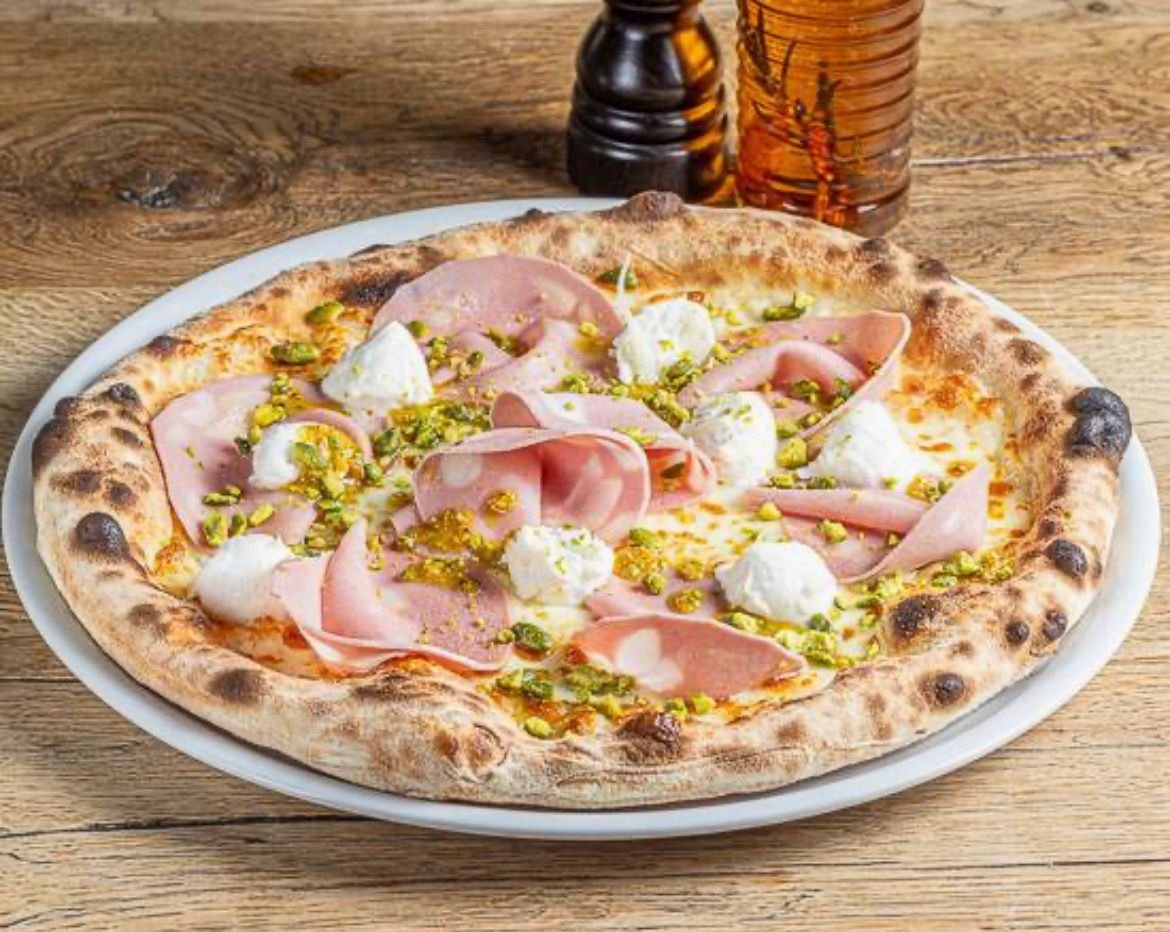 Pizza Mortazza — restaurant Pulcinella Sierre